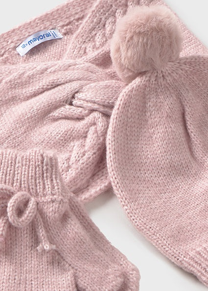 Комплект от шапка, шал и ръкавици Mayoral
