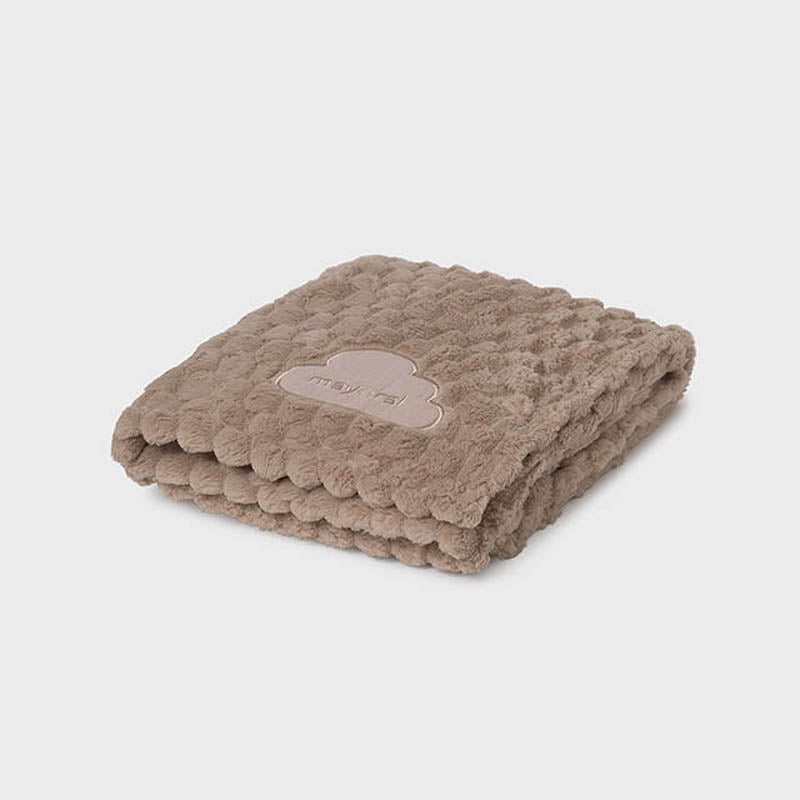 Бебешко пухкаво одеяло MAYORAL