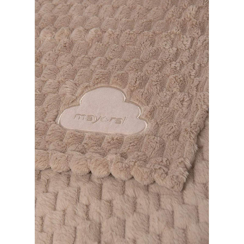 Бебешко пухкаво одеяло MAYORAL