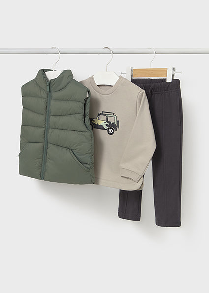 Бебешки комплект от три части за момче MAYORAL