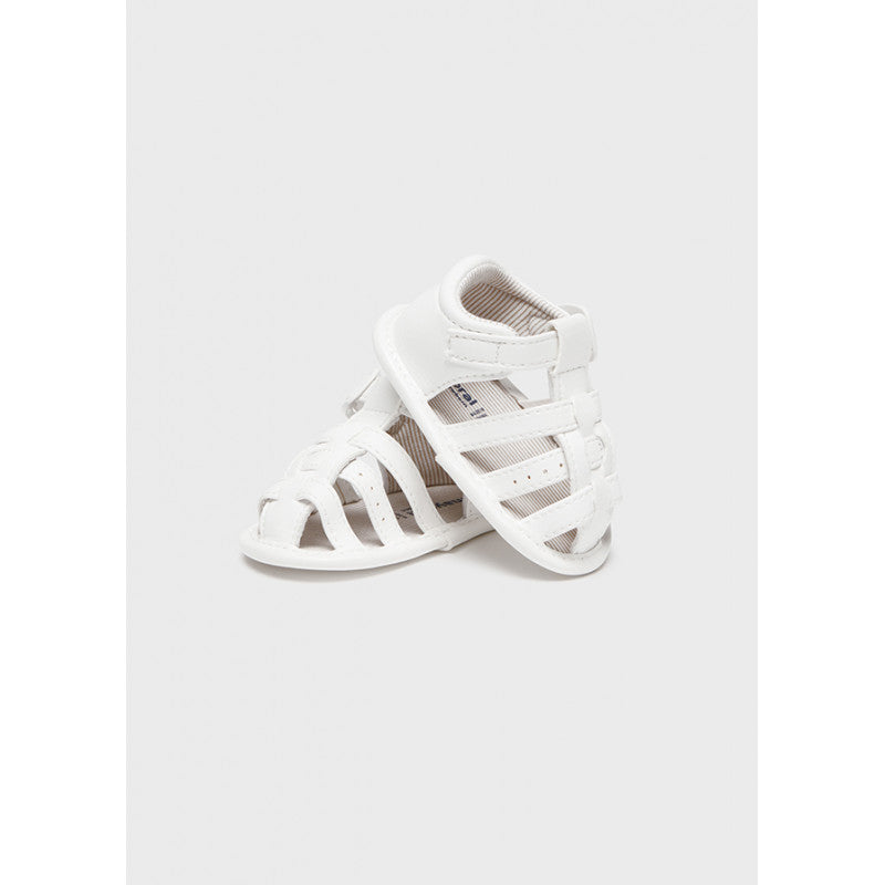 Сандали за момиче MAYORAL