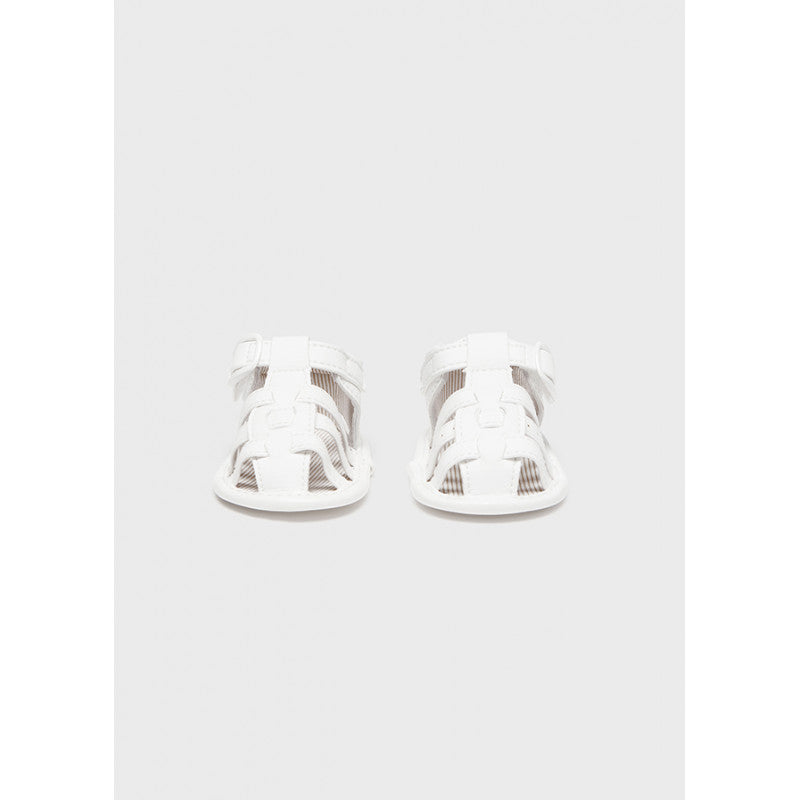 Сандали за момиче MAYORAL