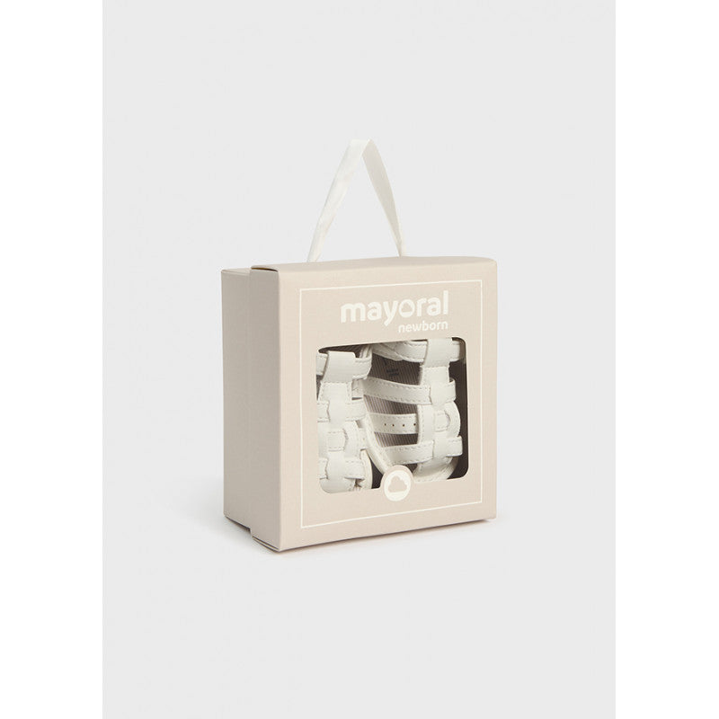 Сандали за момиче MAYORAL