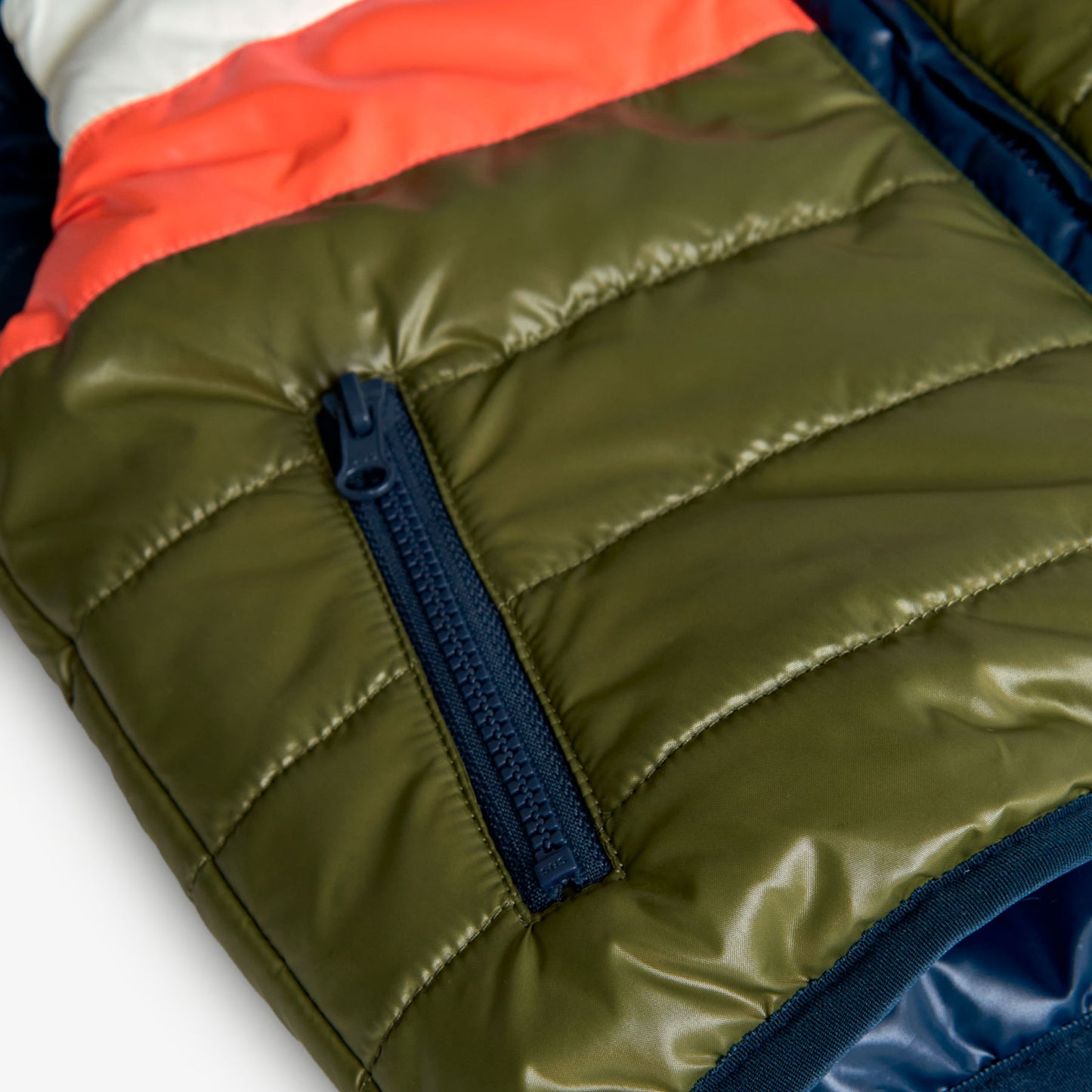 Двулицев елек за момче BOBOLI