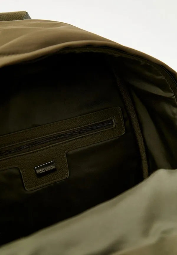 Раница за момче Guess