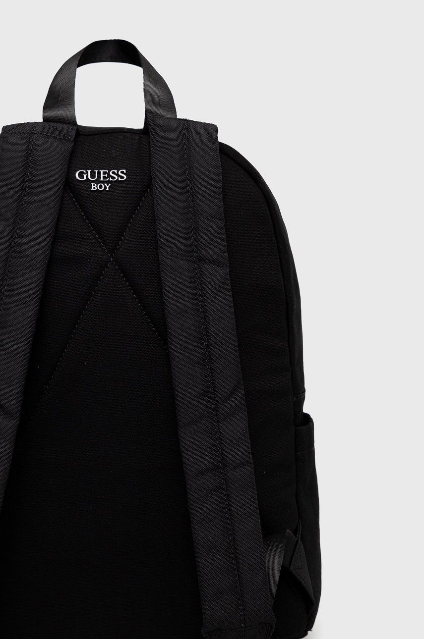 Раница в черно Guess