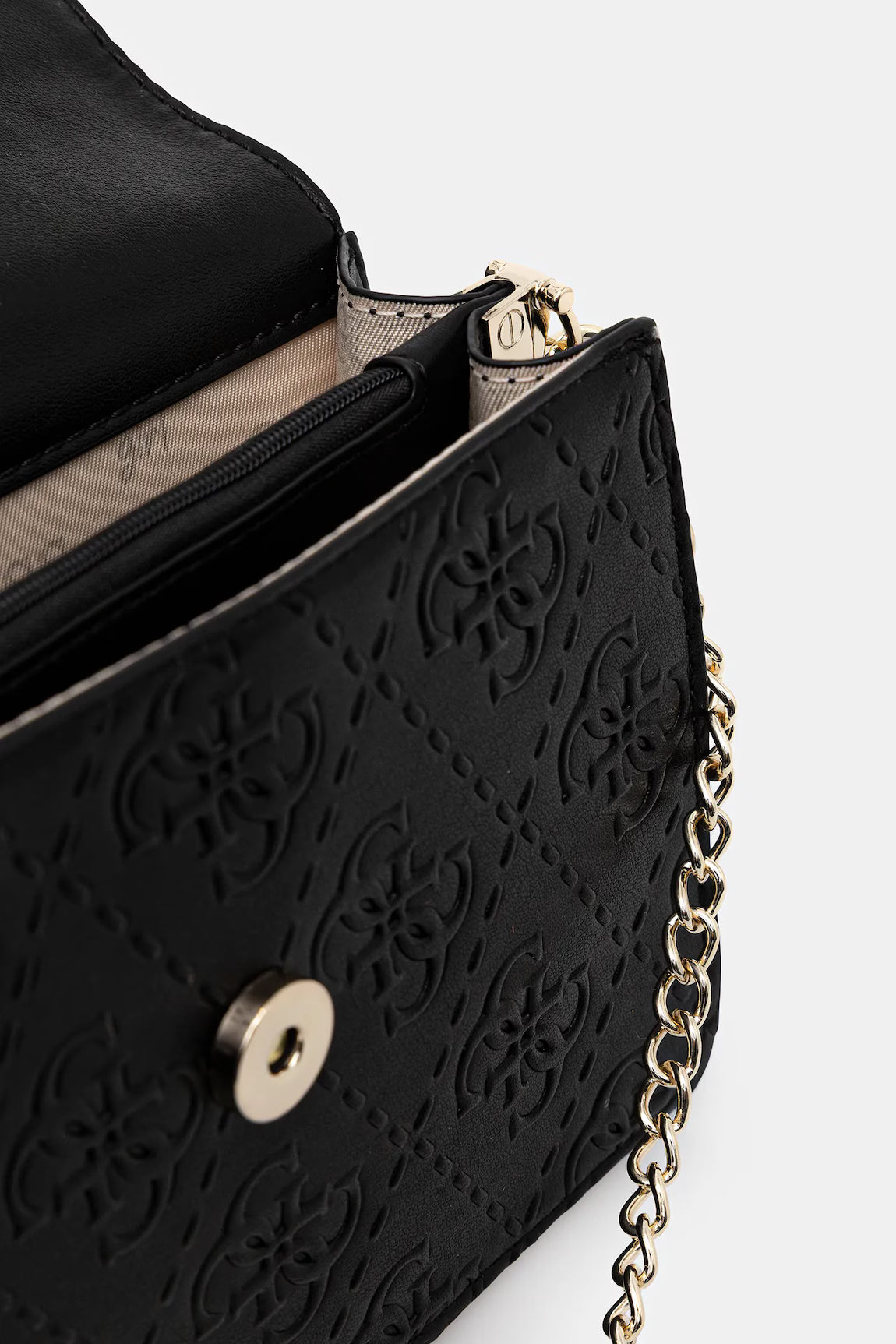 Чанта за момиче GUESS